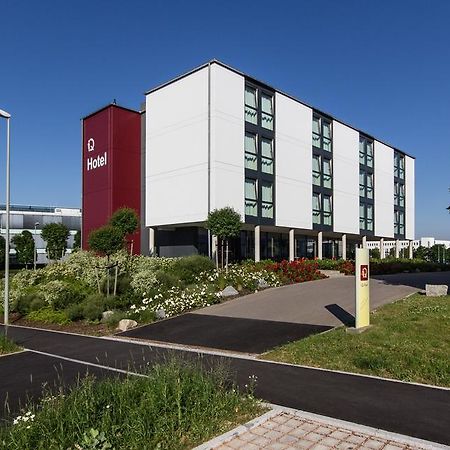 Iq-Hotel Ulm Bagian luar foto